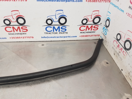 New Holland T6010 , T6000, T7 Series, Cab Worklamp Bar Rhs 84565655 - Καμπίνα και εσωτερικό για Γεωργικά μηχανήματα: φωτογραφία 2 New Holland T6010 , T6000, T7 Series, Cab Worklamp Bar Rhs 84565655 - Καμπίνα και εσωτερικό για Γεωργικά μηχανήματα: φωτογραφία 2