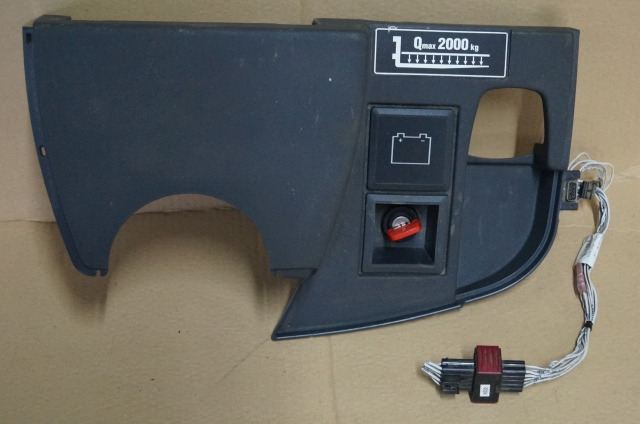 Jungheinrich 51212750 | Dashboard including ignition switch and LED battery indi - Ταμπλό αυτοκινήτου για Ανυψωτικό μηχάνημα: φωτογραφία 1 Jungheinrich 51212750 | Dashboard including ignition switch and LED battery indi - Ταμπλό αυτοκινήτου για Ανυψωτικό μηχάνημα: φωτογραφία 1