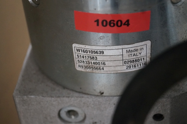 Jungheinrich 51417583 | Pumpmotor with tank and valve block 24V 2,2KW code R9320 Pumpmotor with tank and valve block 24V 2,2KW code R932010341 for EJD220 year 2016 - Υδραυλική αντλία για Ανυψωτικό μηχάνημα: φωτογραφία 2 Jungheinrich 51417583 | Pumpmotor with tank and valve block 24V 2,2KW code R9320 Pumpmotor with tank and valve block 24V 2,2KW code R932010341 for EJD220 year 2016 - Υδραυλική αντλία για Ανυψωτικό μηχάνημα: φωτογραφία 2