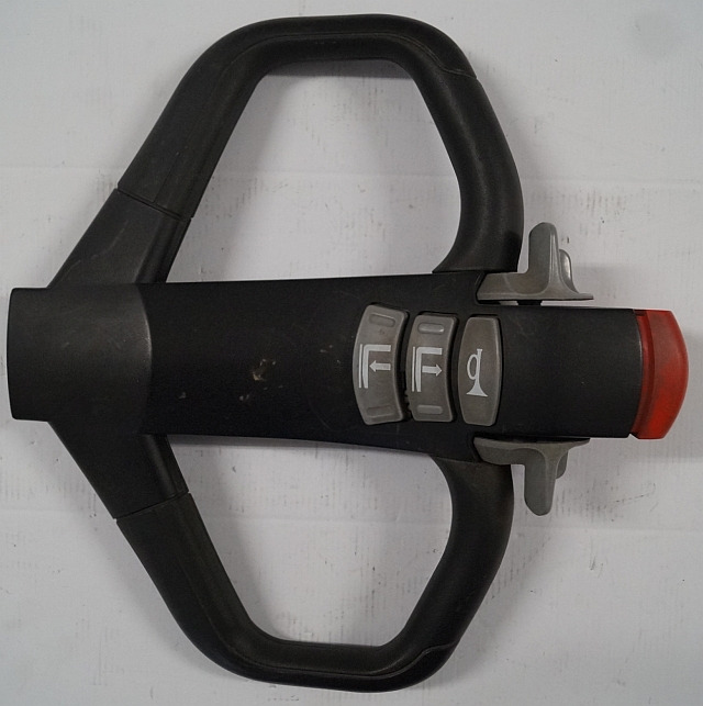 Still 479858 | Directional switch cover 490270 AZ200657 sn. S 590001AS - Ηλεκτρικό σύστημα για Ανυψωτικό μηχάνημα: φωτογραφία 1 Still 479858 | Directional switch cover 490270 AZ200657 sn. S 590001AS - Ηλεκτρικό σύστημα για Ανυψωτικό μηχάνημα: φωτογραφία 1