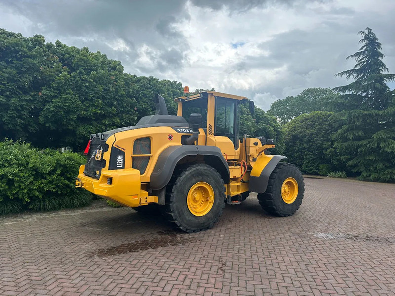 Volvo L120 H - Ελαστιχοφόρος φορτωτής: φωτογραφία 4 Volvo L120 H - Ελαστιχοφόρος φορτωτής: φωτογραφία 4