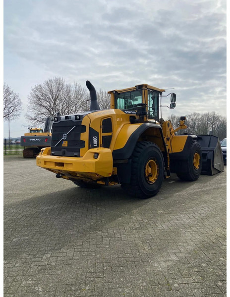 Volvo L180 G - Ελαστιχοφόρος φορτωτής: φωτογραφία 3 Volvo L180 G - Ελαστιχοφόρος φορτωτής: φωτογραφία 3