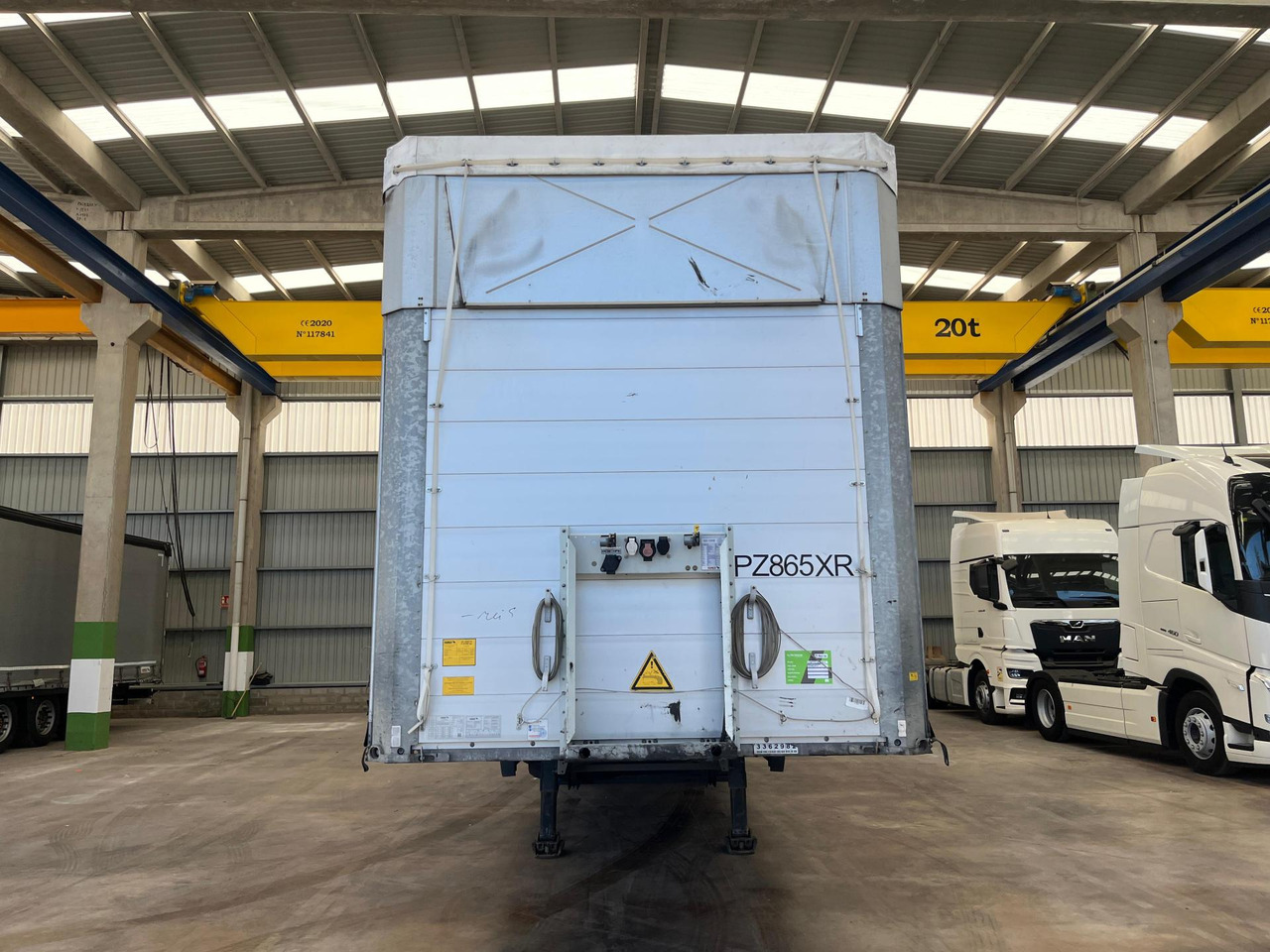 Schmitz Cargobull SCS24/L Varios - Επικαθήμενο κουρτίνα: φωτογραφία 2 Schmitz Cargobull SCS24/L Varios - Επικαθήμενο κουρτίνα: φωτογραφία 2