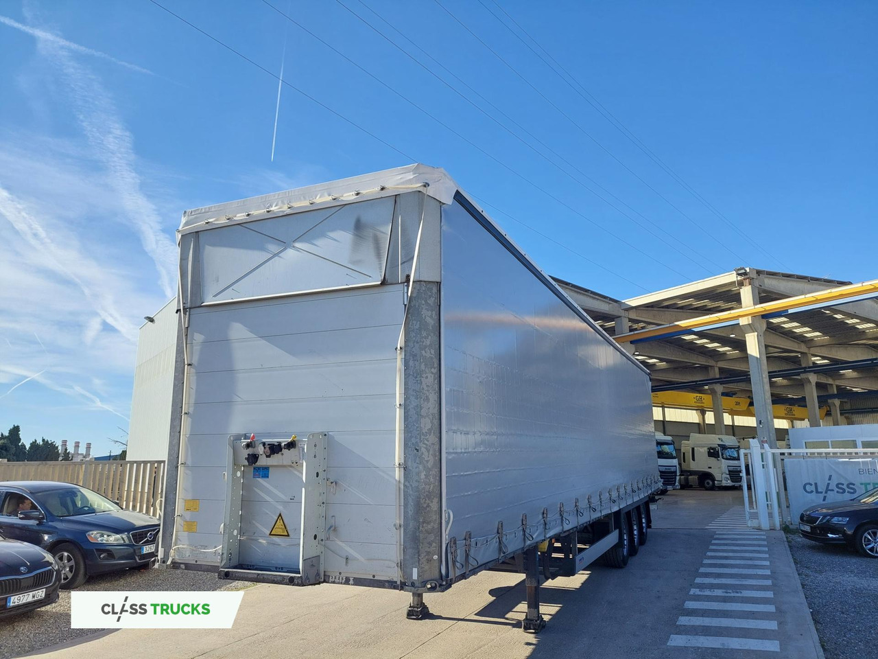 Schmitz Cargobull SCS24/L Varios - Επικαθήμενο κουρτίνα: φωτογραφία 1 Schmitz Cargobull SCS24/L Varios - Επικαθήμενο κουρτίνα: φωτογραφία 1