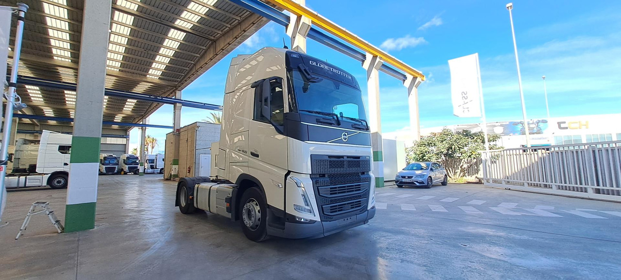 Volvo FH 460 Globetrotter XL Retarder - Τράκτορας: φωτογραφία 3 Volvo FH 460 Globetrotter XL Retarder - Τράκτορας: φωτογραφία 3