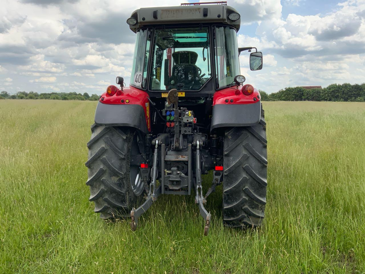 Massey Ferguson MF 5613 Dyna6 Efficient - Τρακτέρ: φωτογραφία 3 Massey Ferguson MF 5613 Dyna6 Efficient - Τρακτέρ: φωτογραφία 3