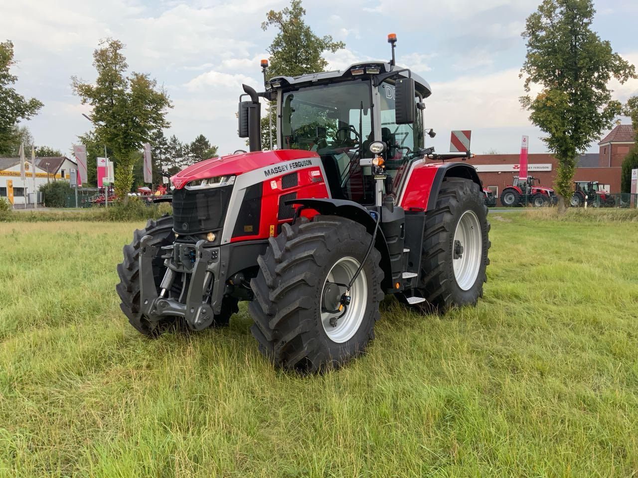 Massey Ferguson MF 8S.265 DYNA-VT - Τρακτέρ: φωτογραφία 4 Massey Ferguson MF 8S.265 DYNA-VT - Τρακτέρ: φωτογραφία 4