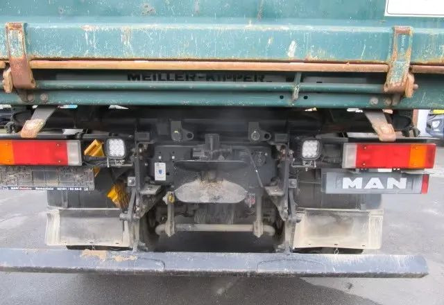 MAN TGS 18.360 4x4 BB – Meiller 3-stronna wywrotka | Euro 5 | 216 tys. km - Φορτηγό ανατρεπόμενο: φωτογραφία 5 MAN TGS 18.360 4x4 BB – Meiller 3-stronna wywrotka | Euro 5 | 216 tys. km - Φορτηγό ανατρεπόμενο: φωτογραφία 5