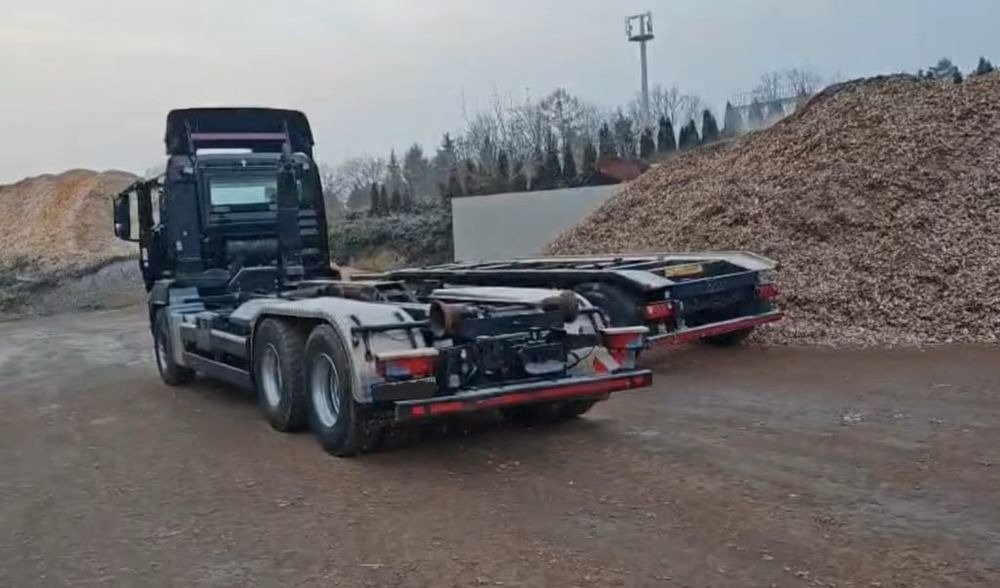 MAN TGS 26.440 6x4 – Meiller z systemem HDS (roll-off) + Kontener + Przyczepa – Euro 5 - Φορτηγό φόρτωσης γάντζου: φωτογραφία 1 MAN TGS 26.440 6x4 – Meiller z systemem HDS (roll-off) + Kontener + Przyczepa – Euro 5 - Φορτηγό φόρτωσης γάντζου: φωτογραφία 1