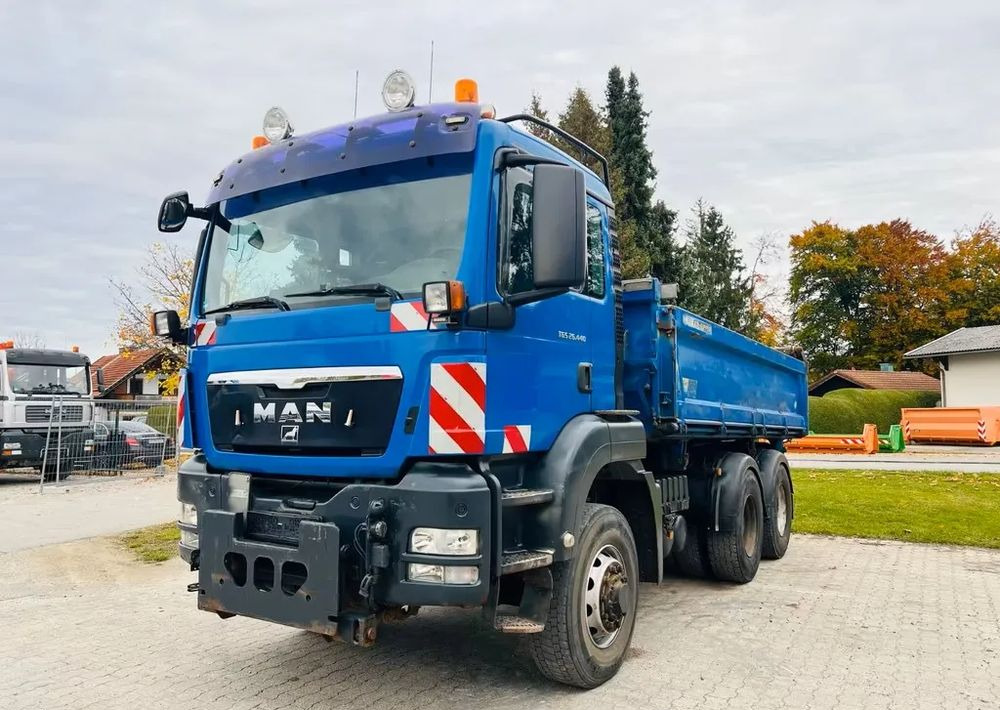 MAN TGS 26.440 6x6 Hydrodrive – Meiller 3-stronny wywrotka / Manual / Retarder / Tempomat / Euro 5 - Φορτηγό ανατρεπόμενο: φωτογραφία 3 MAN TGS 26.440 6x6 Hydrodrive – Meiller 3-stronny wywrotka / Manual / Retarder / Tempomat / Euro 5 - Φορτηγό ανατρεπόμενο: φωτογραφία 3