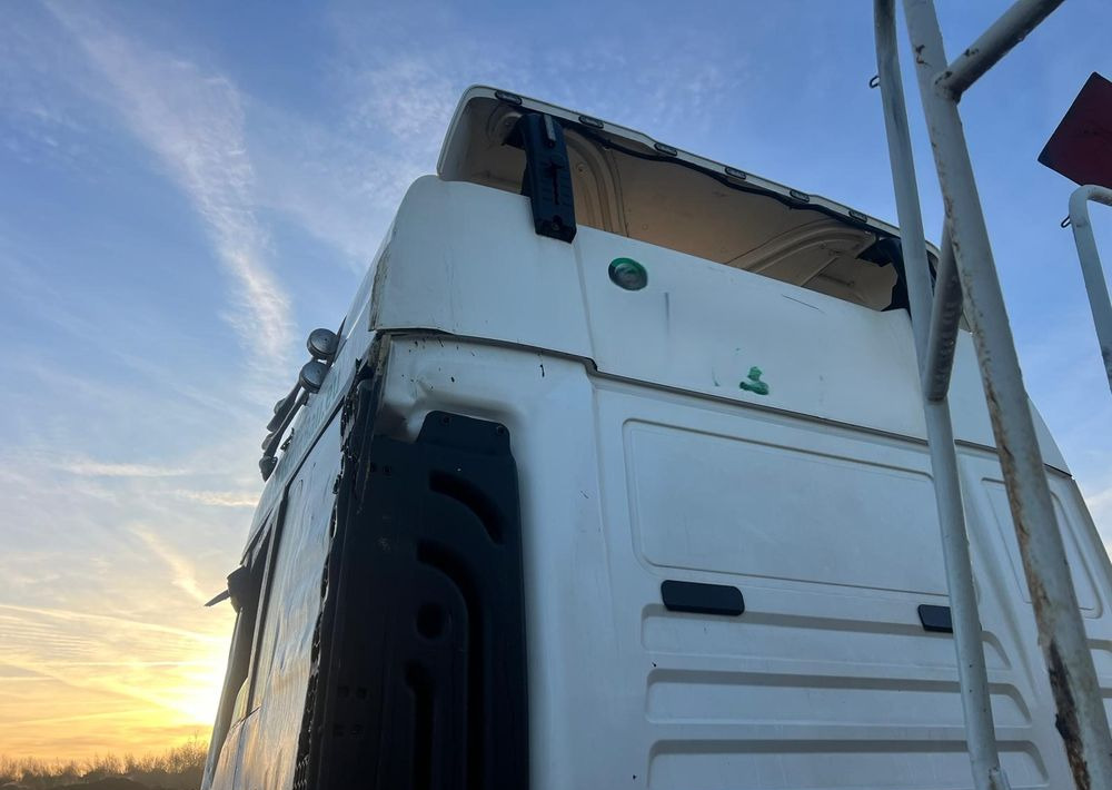 MAN TGX 500 KM (2017) / EURO 6 + Naczepa wywrotka 3-osiowa CARNEHL (2021) / oś podnoszona - Τράκτορας, Επικαθήμενο ανατρεπόμενο: φωτογραφία 4 MAN TGX 500 KM (2017) / EURO 6 + Naczepa wywrotka 3-osiowa CARNEHL (2021) / oś podnoszona - Τράκτορας, Επικαθήμενο ανατρεπόμενο: φωτογραφία 4