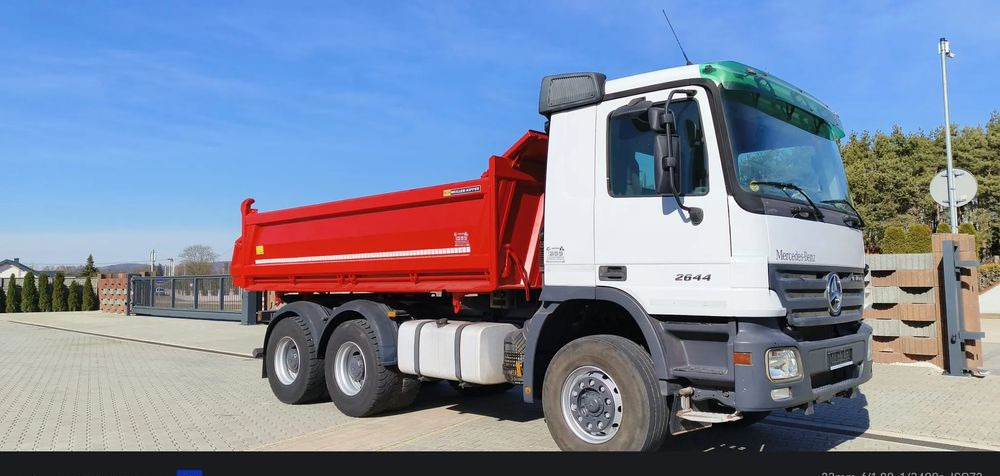 Mercedes-Benz Mercedes-Benz Actros 2644 K/ 6x4 / Meiller Retarder /Wywrotka/Euro 3 - Φορτηγό ανατρεπόμενο: φωτογραφία 2 Mercedes-Benz Mercedes-Benz Actros 2644 K/ 6x4 / Meiller Retarder /Wywrotka/Euro 3 - Φορτηγό ανατρεπόμενο: φωτογραφία 2