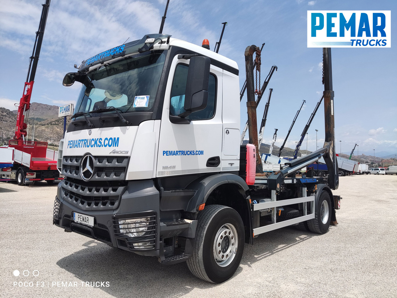 MERCEDES-BENZ AROCS 1845 PORTACONTENEDOR CADENA - Φορτηγό καδοφόρος φορτωτής: φωτογραφία 1 MERCEDES-BENZ AROCS 1845 PORTACONTENEDOR CADENA - Φορτηγό καδοφόρος φορτωτής: φωτογραφία 1