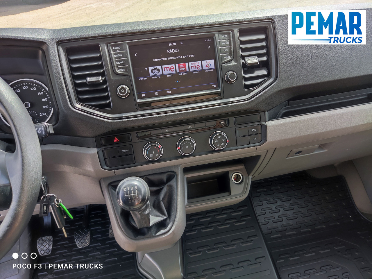 Βαν VOLKSWAGEN CRAFTER 2.0 FURGON L4 H3 EURO 6 140 CV: φωτογραφία 25 Βαν VOLKSWAGEN CRAFTER 2.0 FURGON L4 H3 EURO 6 140 CV: φωτογραφία 25