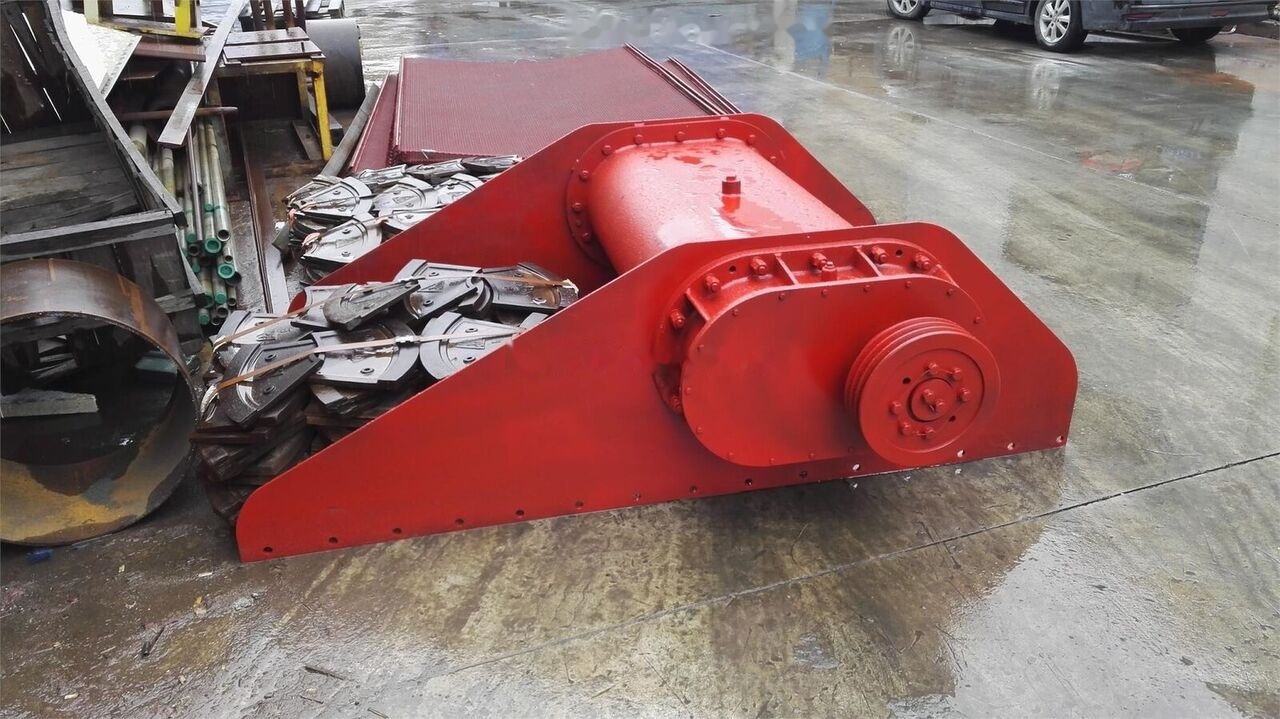 Kinglink High quality Vibrating feeder ZSW600x150 - Μηχάνημα ορυχείων: φωτογραφία 5 Kinglink High quality Vibrating feeder ZSW600x150 - Μηχάνημα ορυχείων: φωτογραφία 5