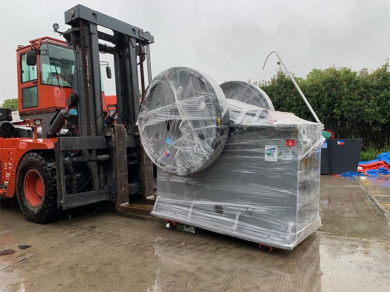 Kinglink PE600x900 Hardstone Jaw Crusher | Gravel - Θραυστήρας σιαγόνων: φωτογραφία 2 Kinglink PE600x900 Hardstone Jaw Crusher | Gravel - Θραυστήρας σιαγόνων: φωτογραφία 2