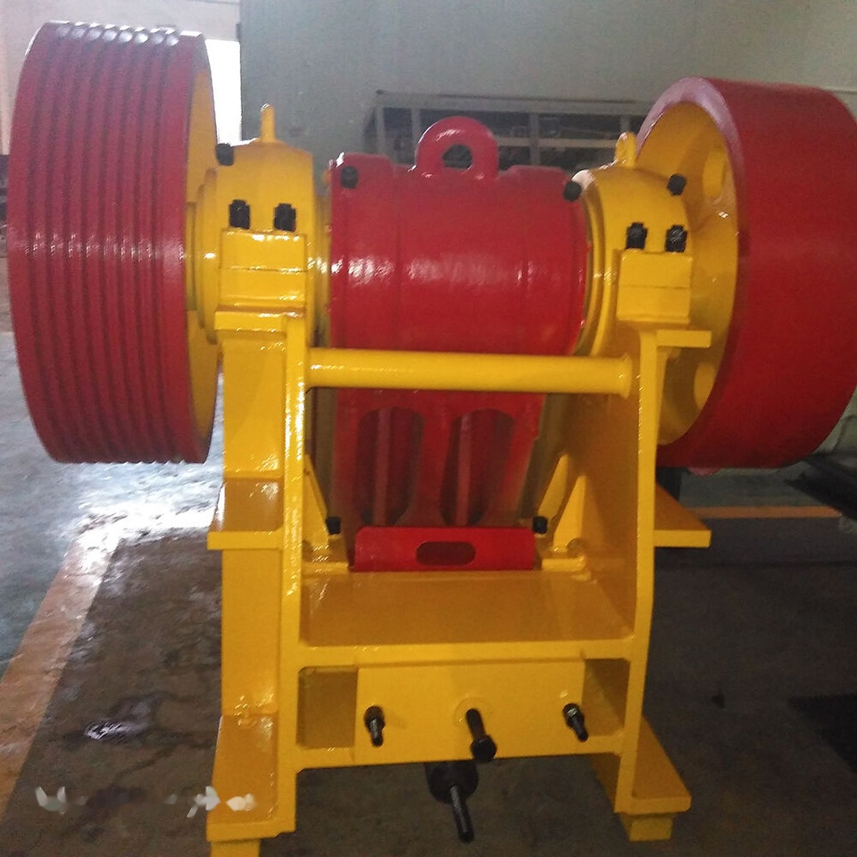Kinglink Small Stone Jaw Crusher PE400x600 | PE16X24 - Θραυστήρας σιαγόνων: φωτογραφία 3 Kinglink Small Stone Jaw Crusher PE400x600 | PE16X24 - Θραυστήρας σιαγόνων: φωτογραφία 3