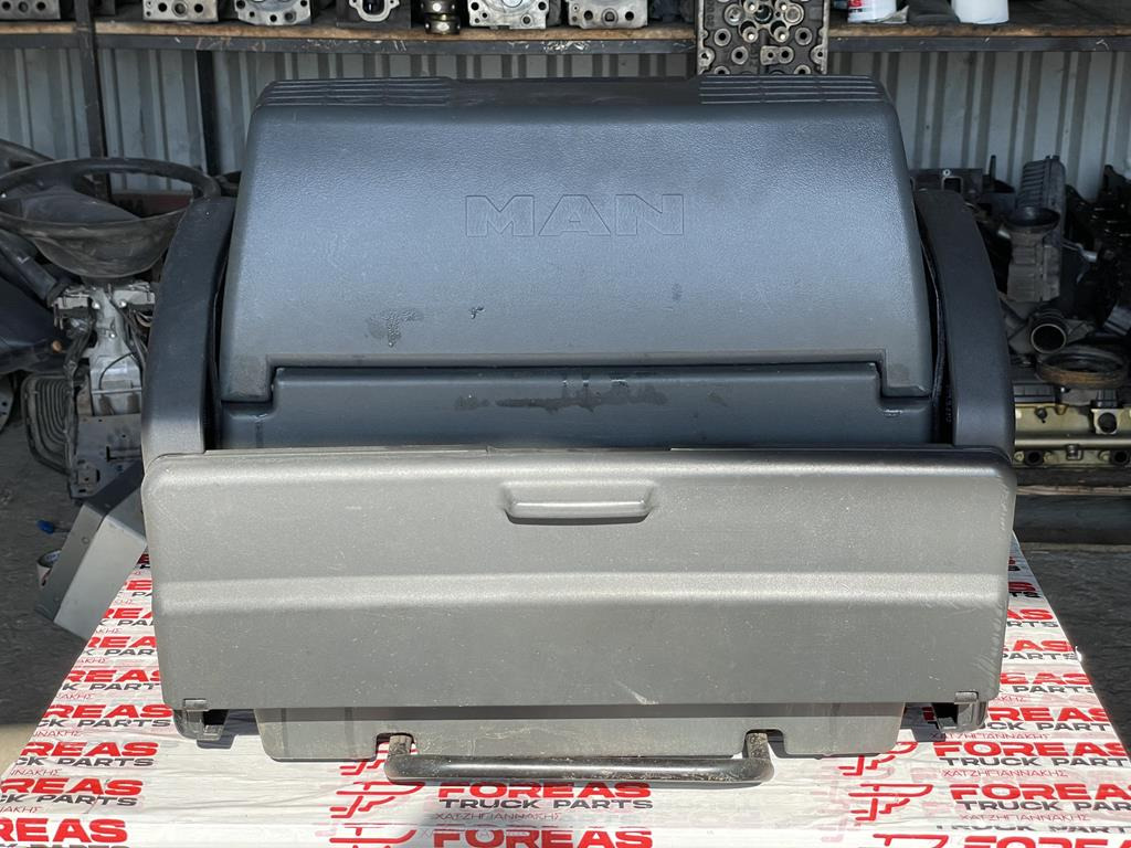 MAN CABIN FOOD REFRIGERATOR TGA - TGX CABIN FOOD REFRIGERATOR WITH TABLE 81.63910.6017 - Καμπίνα και εσωτερικό για Φορτηγό: φωτογραφία 1 MAN CABIN FOOD REFRIGERATOR TGA - TGX CABIN FOOD REFRIGERATOR WITH TABLE 81.63910.6017 - Καμπίνα και εσωτερικό για Φορτηγό: φωτογραφία 1