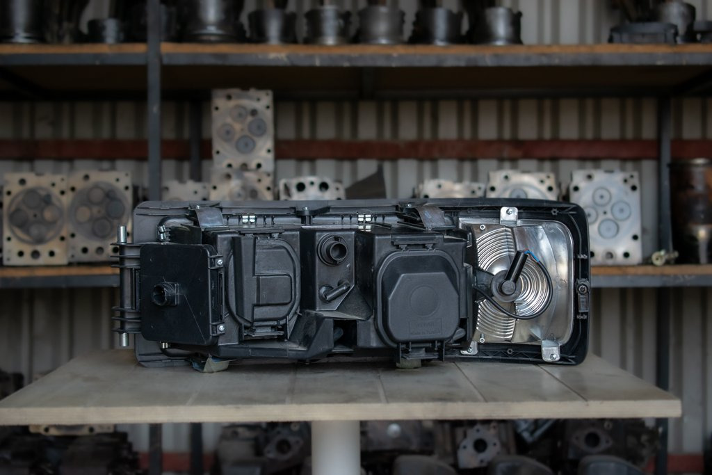 MAN SERIES III HEADLIGHT WITH FLASH SIGNAL - Προβολέας για Φορτηγό: φωτογραφία 1 MAN SERIES III HEADLIGHT WITH FLASH SIGNAL - Προβολέας για Φορτηγό: φωτογραφία 1