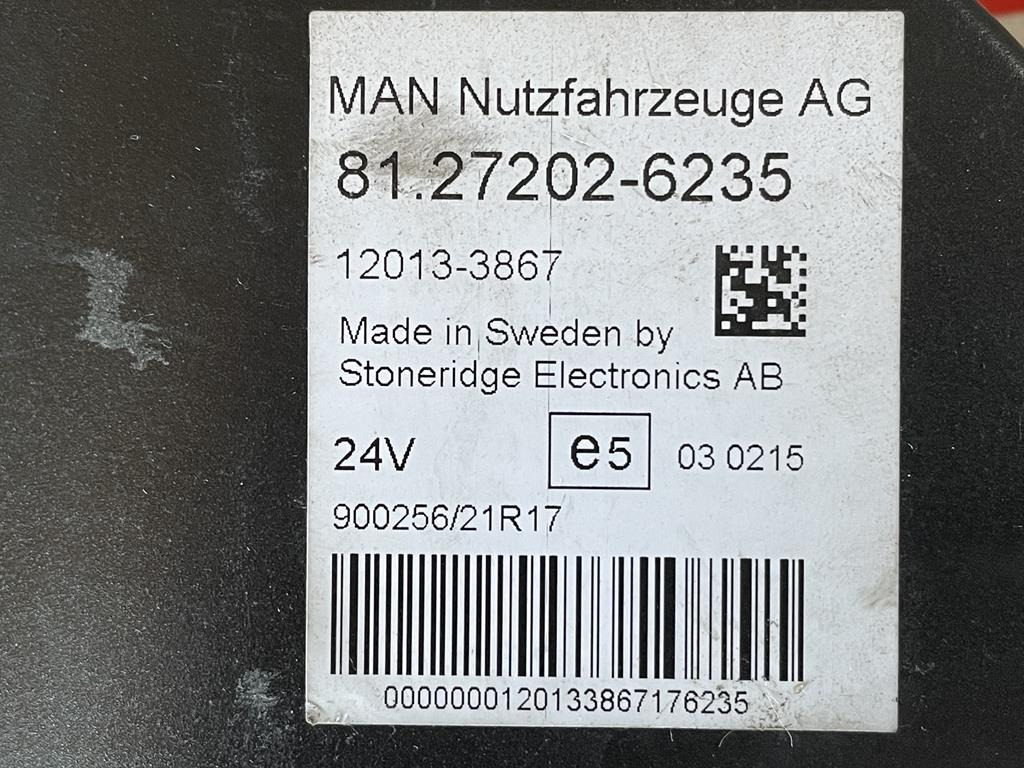 MAN TGA - 81.27202-6235 - Ταμπλό αυτοκινήτου για Φορτηγό: φωτογραφία 3 MAN TGA - 81.27202-6235 - Ταμπλό αυτοκινήτου για Φορτηγό: φωτογραφία 3