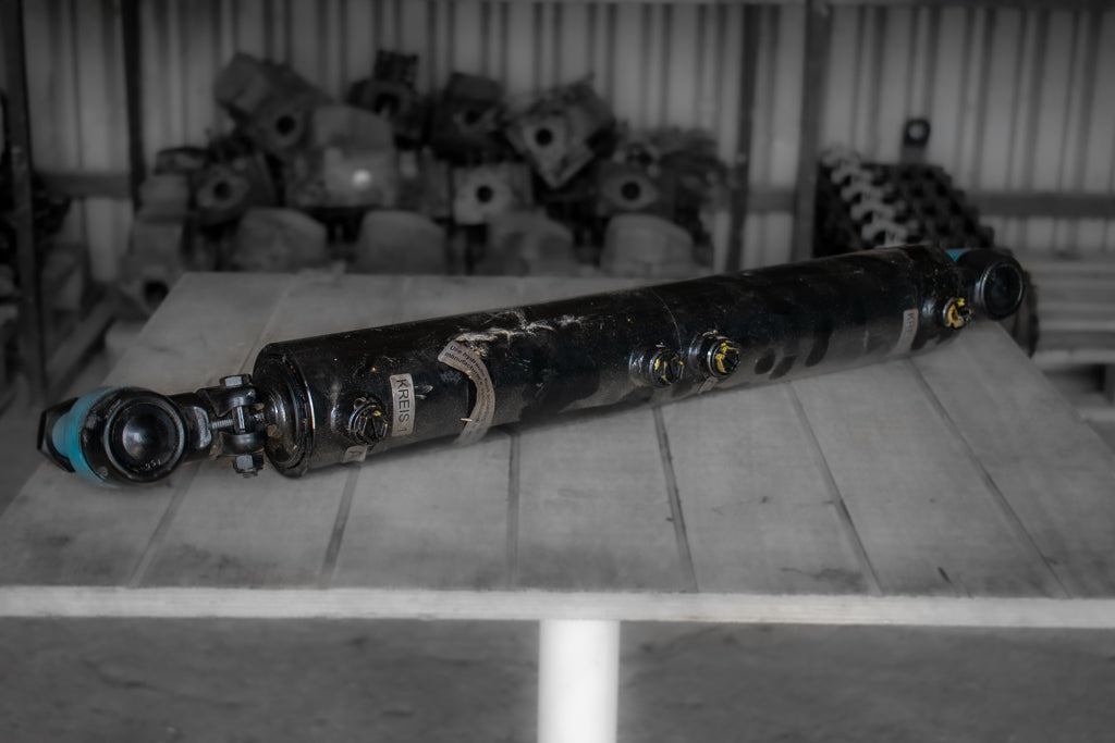 MERCEDES-BENZ ACTROS HYDRAULIC STEERING CYLINDER - Υδραυλικός κύλινδρος για Φορτηγό: φωτογραφία 1 MERCEDES-BENZ ACTROS HYDRAULIC STEERING CYLINDER - Υδραυλικός κύλινδρος για Φορτηγό: φωτογραφία 1