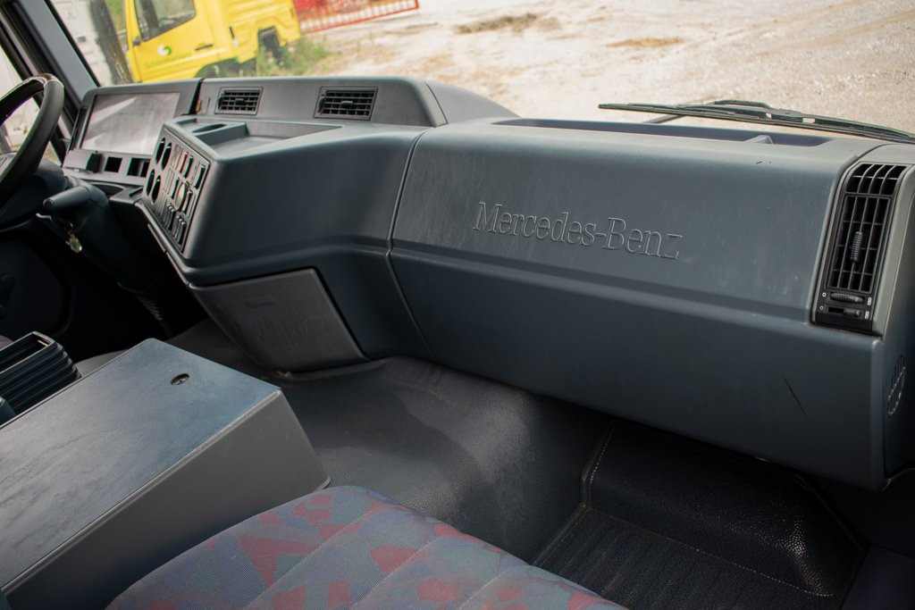 MERCEDES-BENZ ACTROS MP I - Ταμπλό αυτοκινήτου για Φορτηγό: φωτογραφία 1 MERCEDES-BENZ ACTROS MP I - Ταμπλό αυτοκινήτου για Φορτηγό: φωτογραφία 1