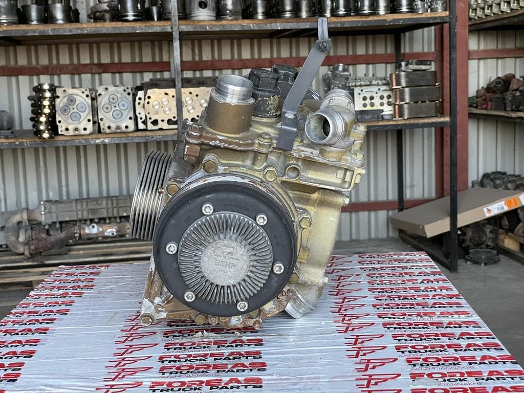 MERCEDES-BENZ ACTROS MP4 - Ψυγείο λαδιού για Φορτηγό: φωτογραφία 5 MERCEDES-BENZ ACTROS MP4 - Ψυγείο λαδιού για Φορτηγό: φωτογραφία 5