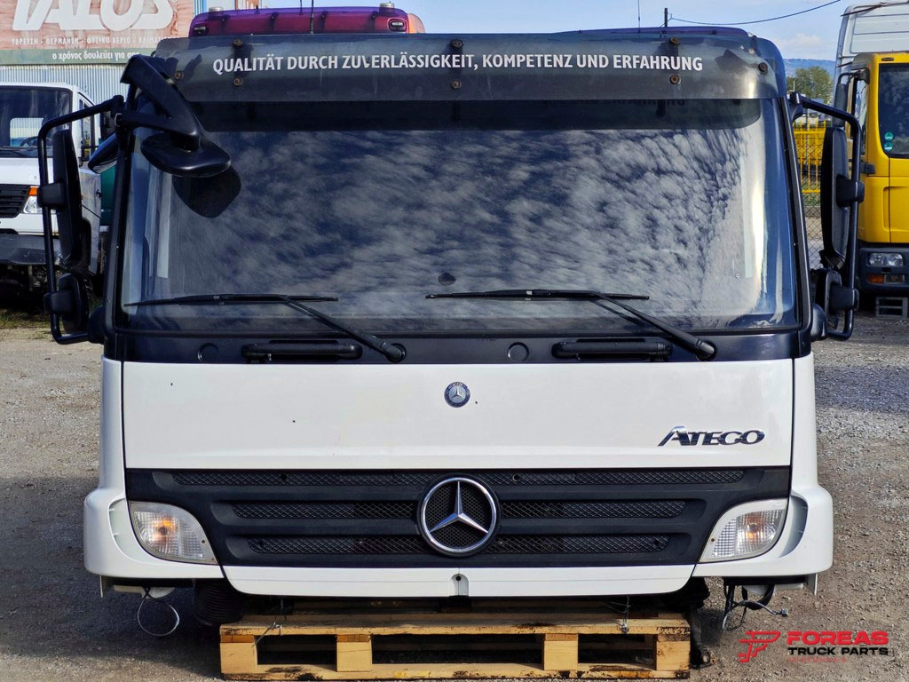 MERCEDES-BENZ ATEGO 2 818 - Καμπίνα για Φορτηγό: φωτογραφία 2 MERCEDES-BENZ ATEGO 2 818 - Καμπίνα για Φορτηγό: φωτογραφία 2