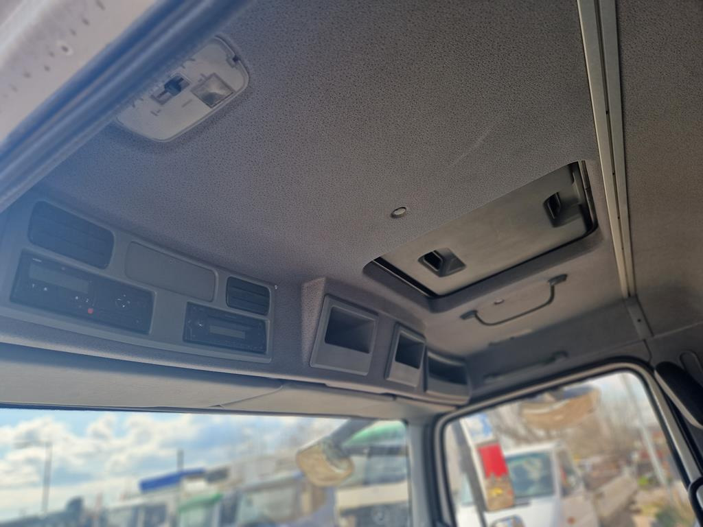 MERCEDES-BENZ ATEGO 816 - Φορτηγό μουσαμάς: φωτογραφία 4 MERCEDES-BENZ ATEGO 816 - Φορτηγό μουσαμάς: φωτογραφία 4