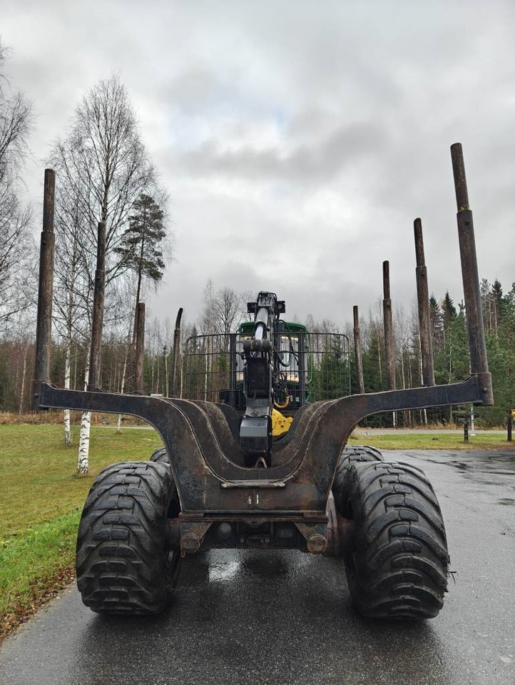 John Deere 1210 E - Λαστιχοφόρα προωθητικo - forwarder: φωτογραφία 4 John Deere 1210 E - Λαστιχοφόρα προωθητικo - forwarder: φωτογραφία 4