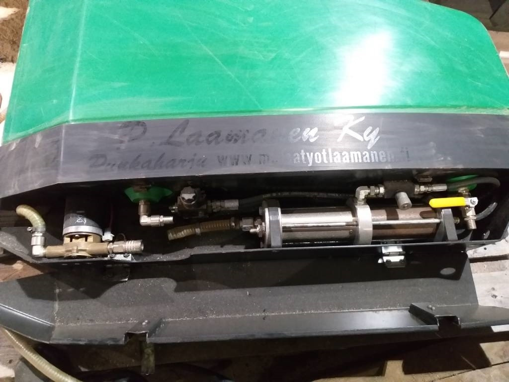 John Deere Stump threathment system - Ανταλλακτικό για Δασικά μηχανήματα: φωτογραφία 4 John Deere Stump threathment system - Ανταλλακτικό για Δασικά μηχανήματα: φωτογραφία 4