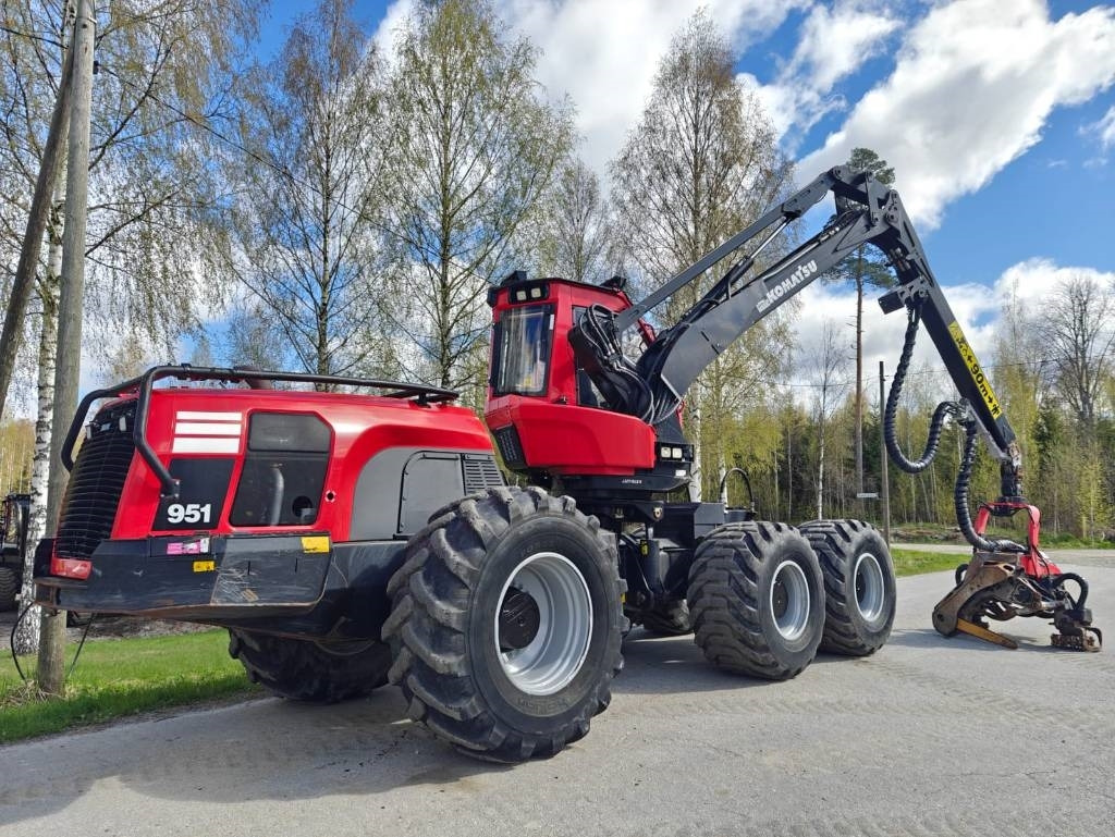 Komatsu 951 - Συλλεκτική μηχανή - forest harvester: φωτογραφία 5 Komatsu 951 - Συλλεκτική μηχανή - forest harvester: φωτογραφία 5