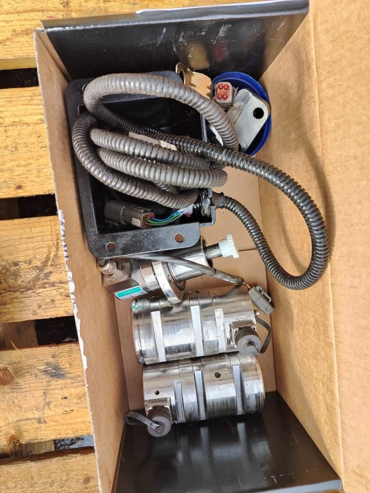 Komatsu Scale - Ανταλλακτικό για Κατασκευή μηχανήματα: φωτογραφία 2 Komatsu Scale - Ανταλλακτικό για Κατασκευή μηχανήματα: φωτογραφία 2