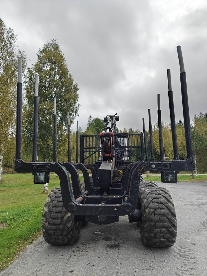 Logset 6 F GT - Λαστιχοφόρα προωθητικo - forwarder: φωτογραφία 4 Logset 6 F GT - Λαστιχοφόρα προωθητικo - forwarder: φωτογραφία 4