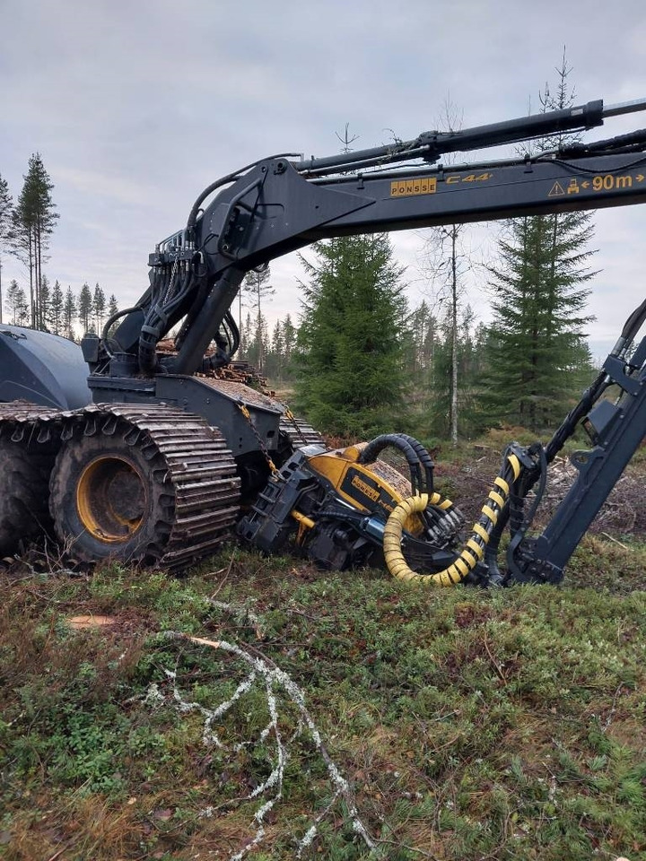 Ponsse Ergo 8W - Συλλεκτική μηχανή - forest harvester: φωτογραφία 4 Ponsse Ergo 8W - Συλλεκτική μηχανή - forest harvester: φωτογραφία 4