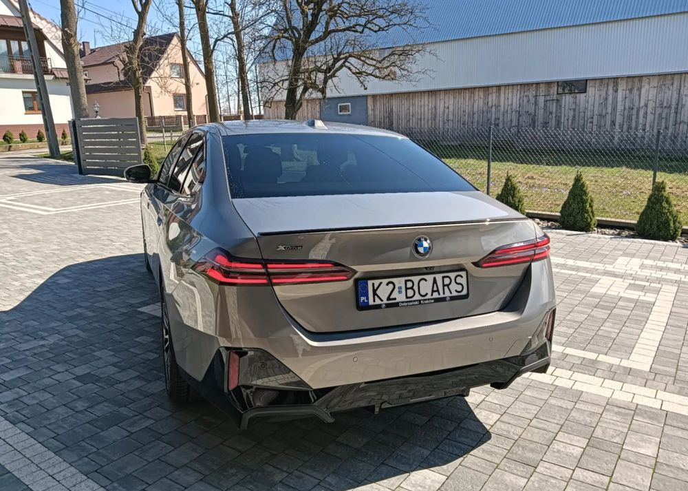 Αυτοκίνητο BMW Seria 5: φωτογραφία 8