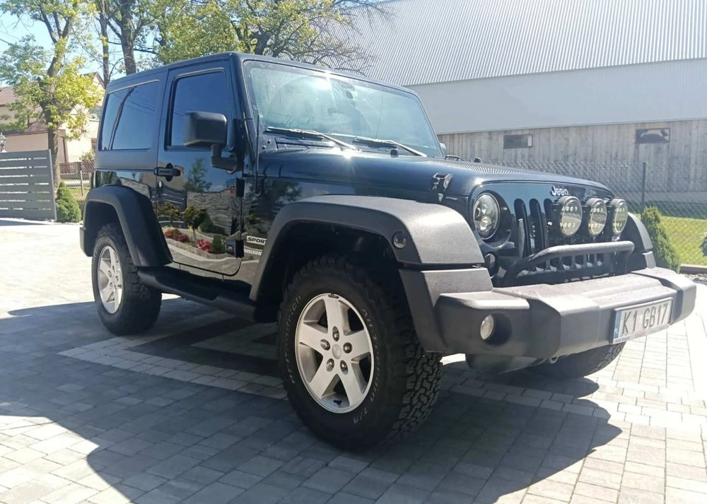 Jeep Wrangler 2.8 CRD Sport - Κάμπριο: φωτογραφία 5 Jeep Wrangler 2.8 CRD Sport - Κάμπριο: φωτογραφία 5