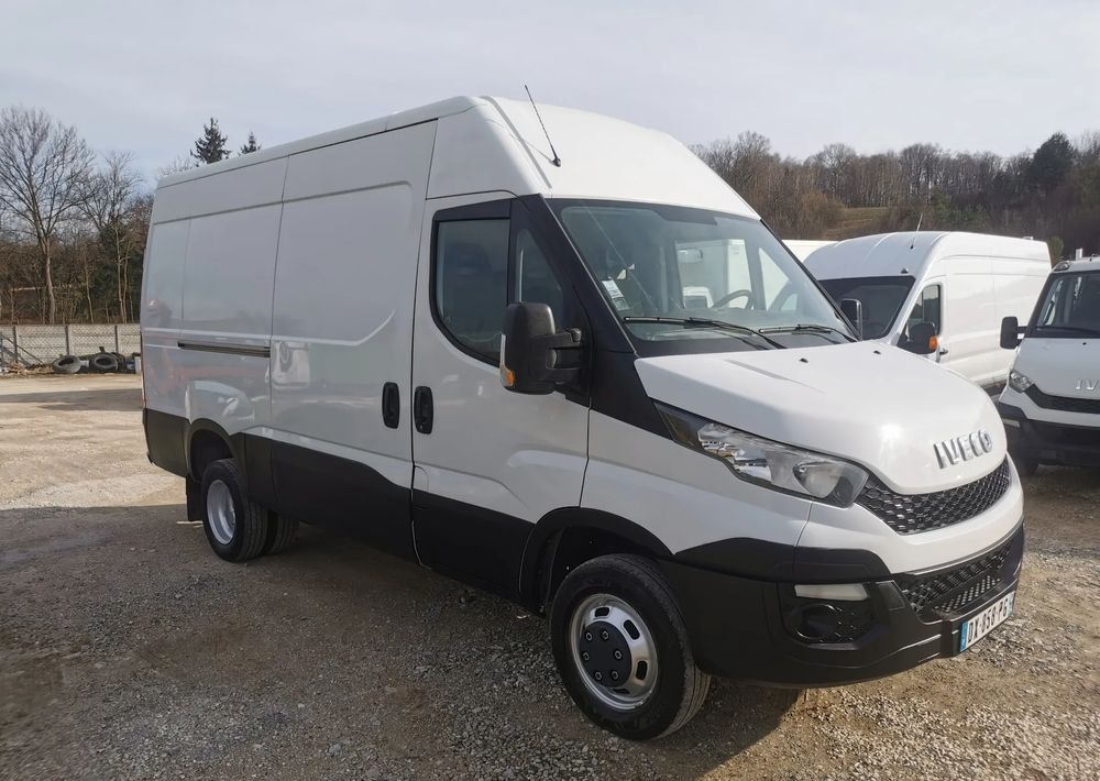 Iveco 35C13 Daily L3H2 bliźniak Klima 2.3-130KM 6-biegów Hak podwójne koła 35-130 L4H2 - Βαν: φωτογραφία 1 Iveco 35C13 Daily L3H2 bliźniak Klima 2.3-130KM 6-biegów Hak podwójne koła 35-130 L4H2 - Βαν: φωτογραφία 1