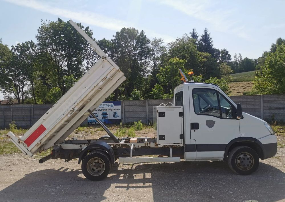 Iveco Daily 35C11 Kiper wywrotka Hak Bliźniak sprowadzony - Όχημα με ανατρεπομενη καροτσα: φωτογραφία 3 Iveco Daily 35C11 Kiper wywrotka Hak Bliźniak sprowadzony - Όχημα με ανατρεπομενη καροτσα: φωτογραφία 3