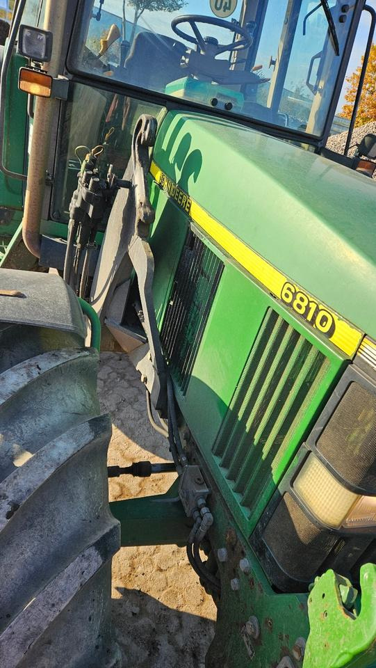 John Deere 6810 | Stoll Robust 30 HDP FL | FH | 8.070 Std. - Τρακτέρ: φωτογραφία 5 John Deere 6810 | Stoll Robust 30 HDP FL | FH | 8.070 Std. - Τρακτέρ: φωτογραφία 5