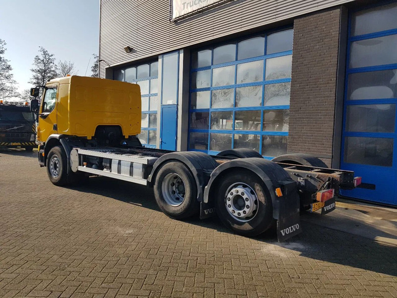 Volvo FE 300 EEV 6X2 Retarder Pto 234.000 KM TÜV - Φορτηγό σασί: φωτογραφία 4 Volvo FE 300 EEV 6X2 Retarder Pto 234.000 KM TÜV - Φορτηγό σασί: φωτογραφία 4