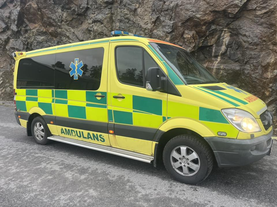 MERCEDES-BENZ Sprinter 316 NGT - AMBULANCE / швидка допомога / shvydka dopomoha - Ασθενοφόρο: φωτογραφία 4 MERCEDES-BENZ Sprinter 316 NGT - AMBULANCE / швидка допомога / shvydka dopomoha - Ασθενοφόρο: φωτογραφία 4