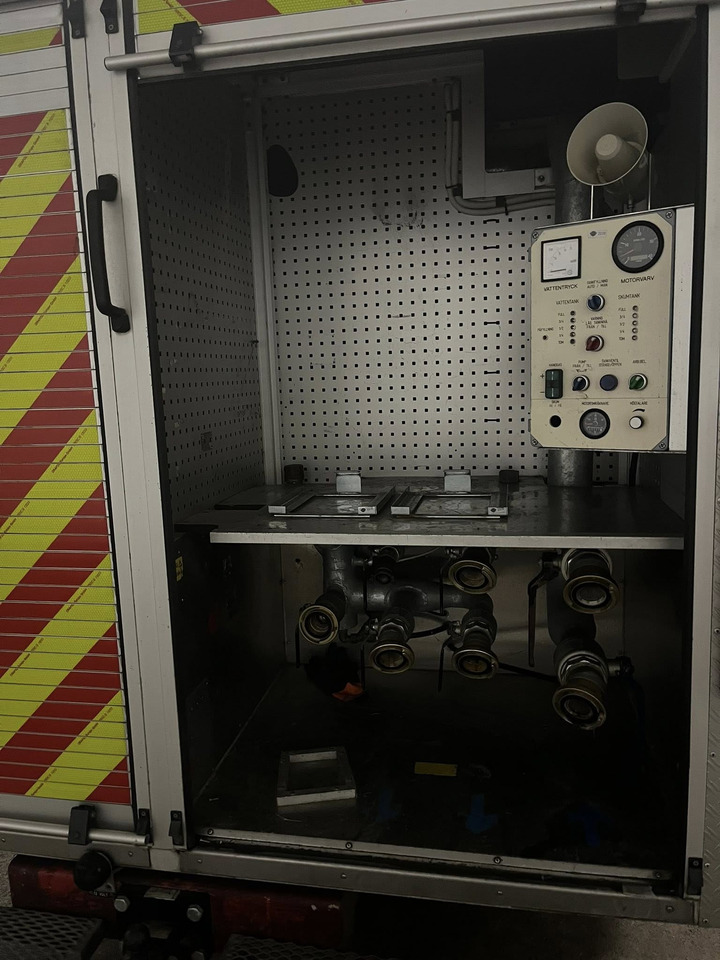 SCANIA P94GB 4x2 NZ310 - Fire engine - Πυροσβεστικό όχημα: φωτογραφία 5 SCANIA P94GB 4x2 NZ310 - Fire engine - Πυροσβεστικό όχημα: φωτογραφία 5