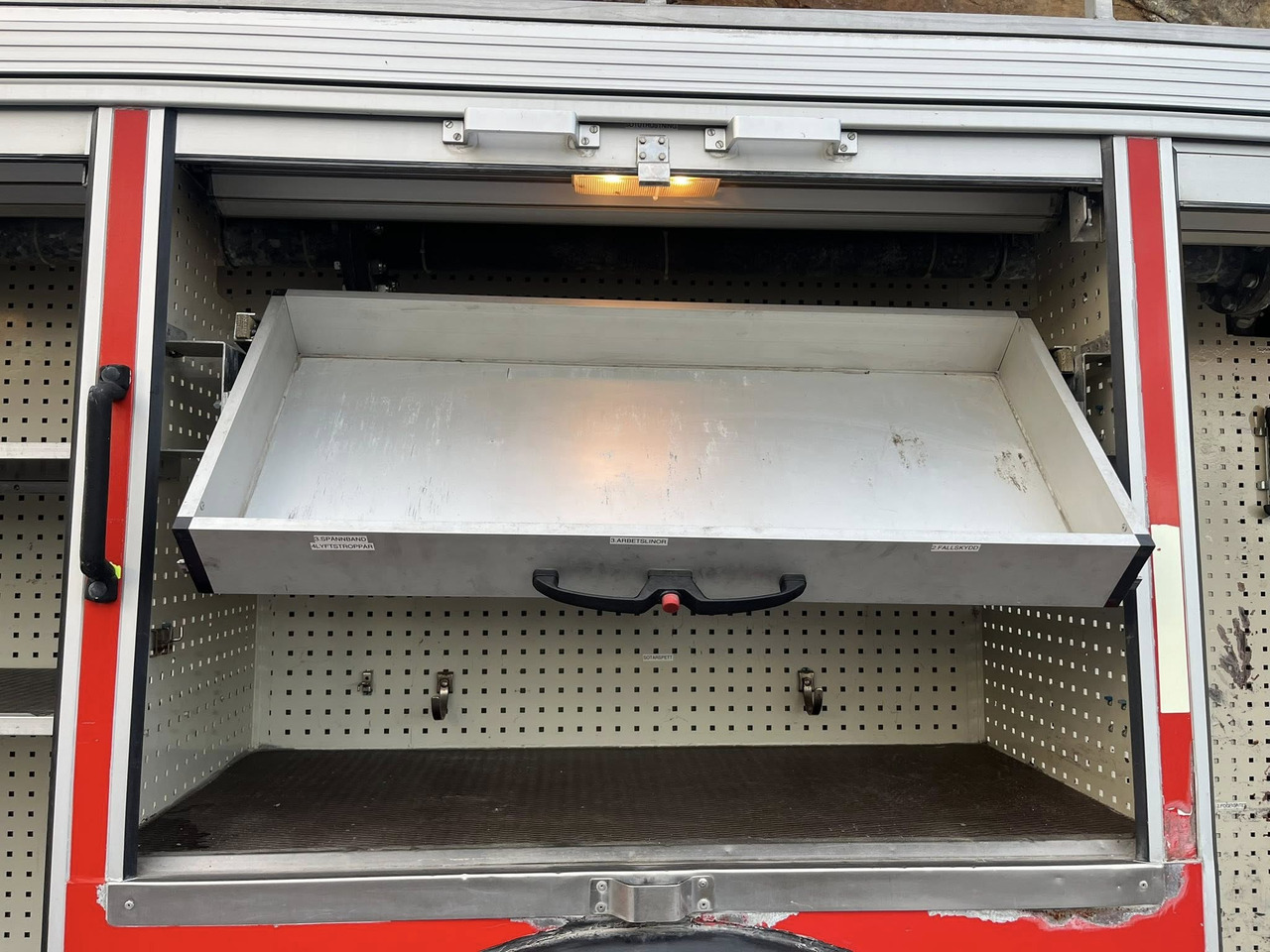 VOLVO FL10 4x2 - fire engine / fire truck / brandbil - Πυροσβεστικό όχημα: φωτογραφία 5 VOLVO FL10 4x2 - fire engine / fire truck / brandbil - Πυροσβεστικό όχημα: φωτογραφία 5