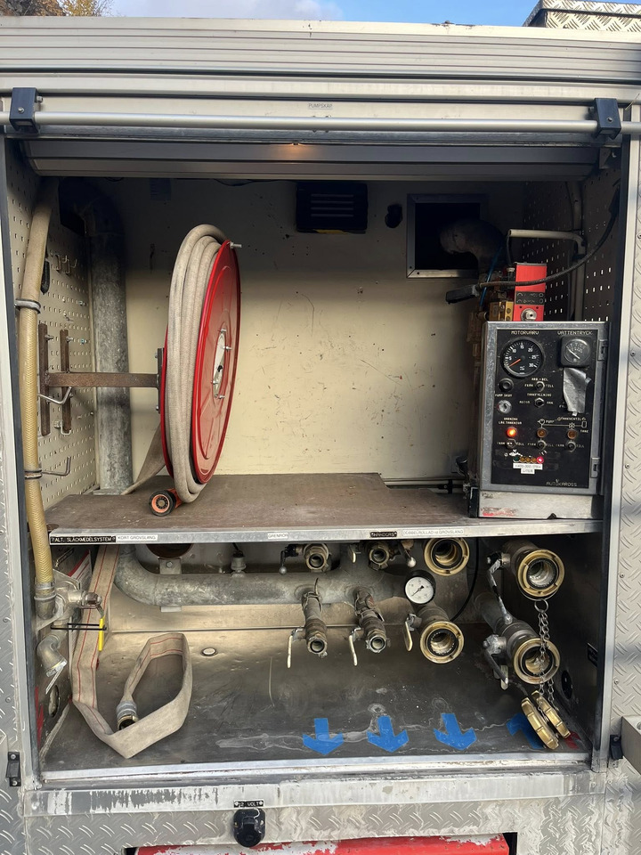 Πυροσβεστικό όχημα VOLVO FL10 4x2 - fire engine / fire truck / brandbil: φωτογραφία 11 Πυροσβεστικό όχημα VOLVO FL10 4x2 - fire engine / fire truck / brandbil: φωτογραφία 11