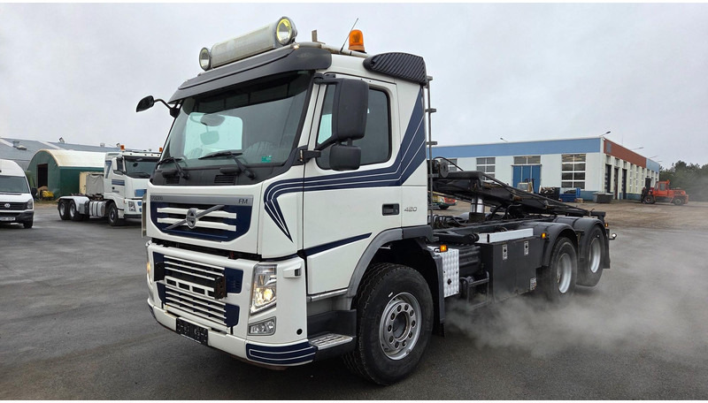 Volvo FM420 6X2 manual full steel - Φορτηγό με σύστημα καλωδίων: φωτογραφία 1 Volvo FM420 6X2 manual full steel - Φορτηγό με σύστημα καλωδίων: φωτογραφία 1