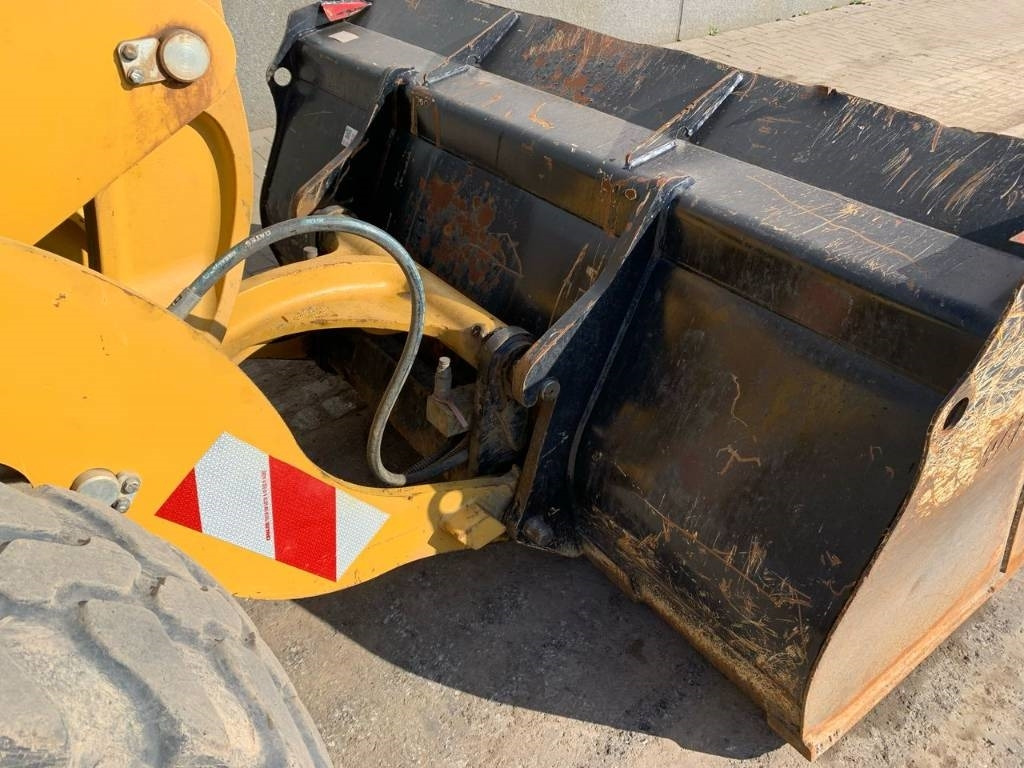 Μίσθωση CAT 906  CAT 906: φωτογραφία 22