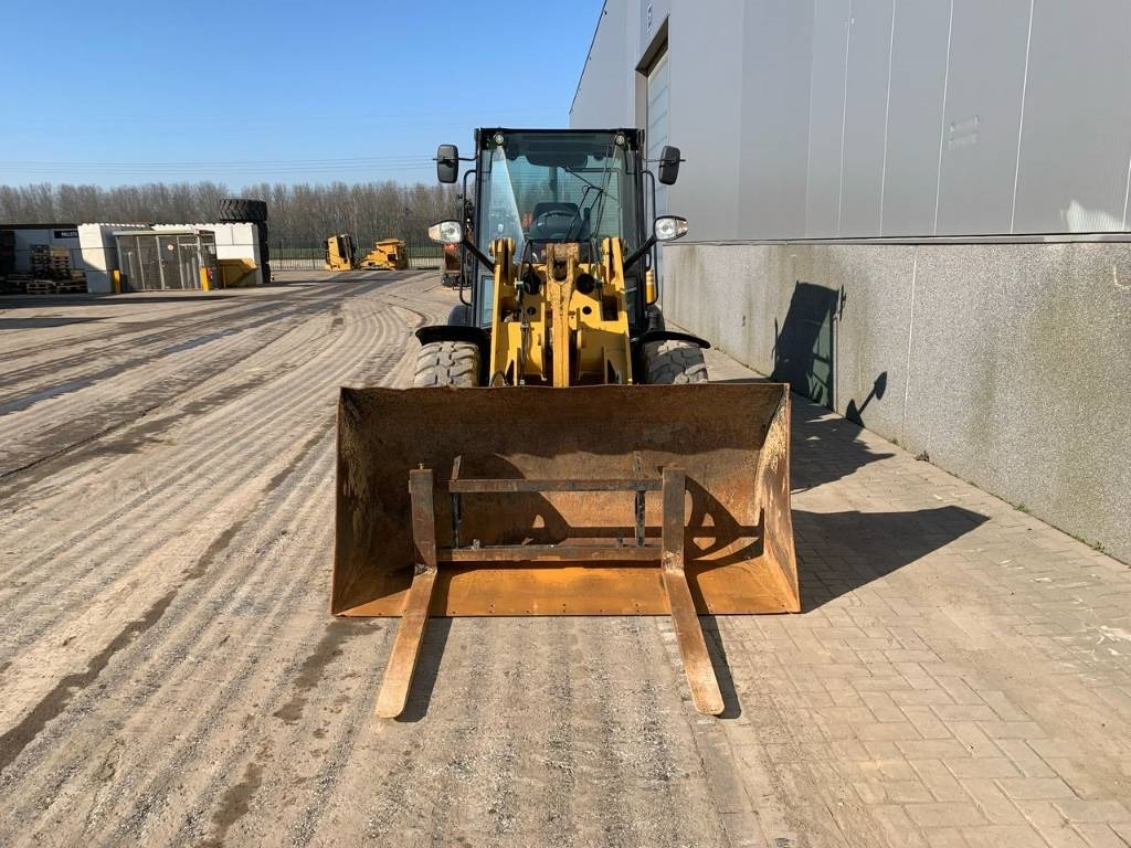 Μίσθωση CAT 906  CAT 906: φωτογραφία 8