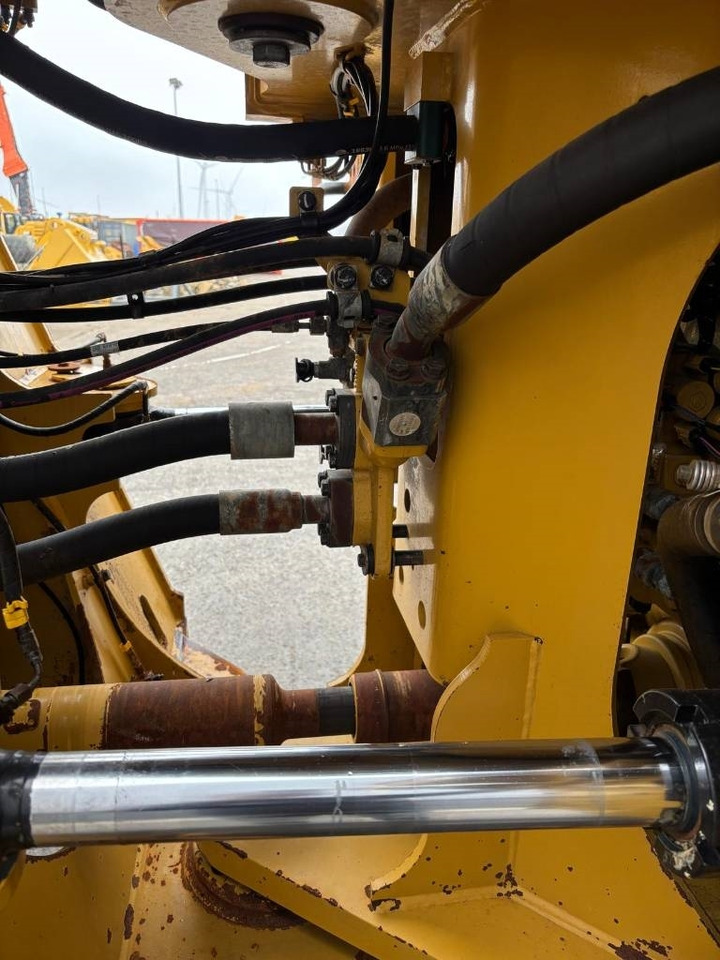 Ελαστιχοφόρος φορτωτής CAT 980: φωτογραφία 20 Ελαστιχοφόρος φορτωτής CAT 980: φωτογραφία 20