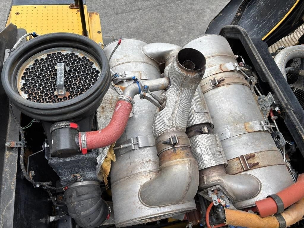 Ελαστιχοφόρος φορτωτής CAT 980: φωτογραφία 16 Ελαστιχοφόρος φορτωτής CAT 980: φωτογραφία 16